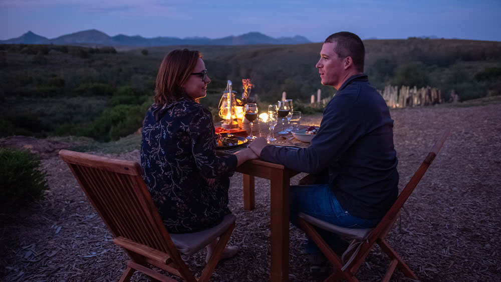 A Dream Honeymoon Holiday on a Luxury Safari.